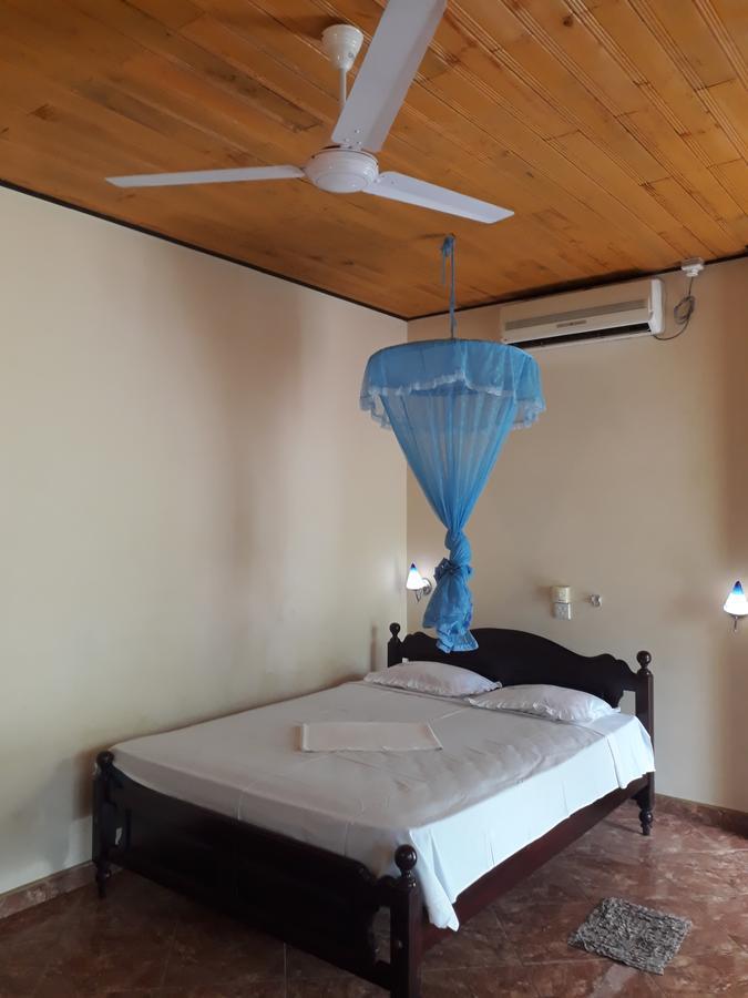 Guesthouse Sunshine Aluthgama Eksteriør bilde