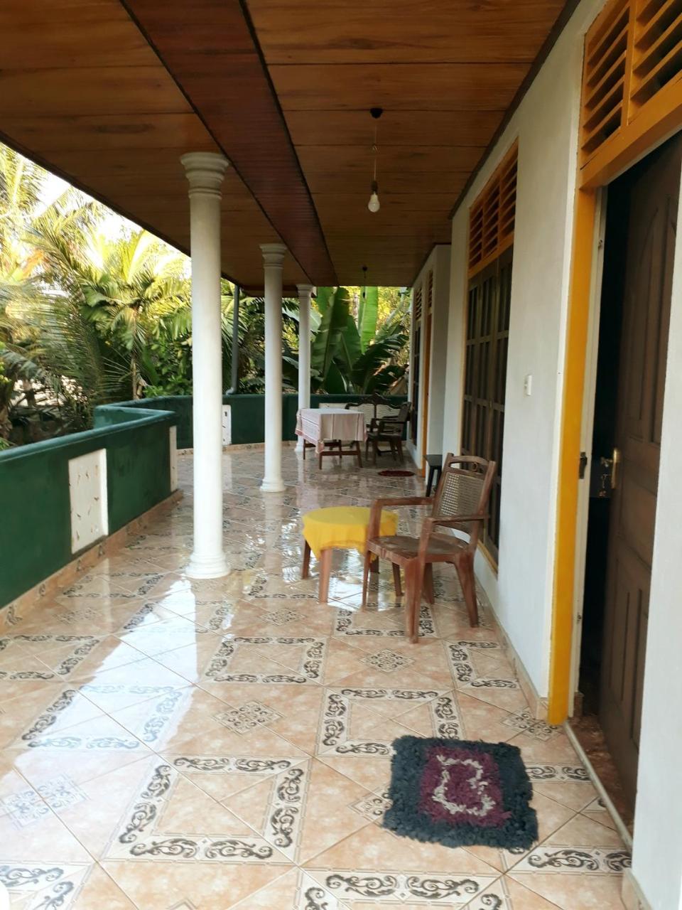 Guesthouse Sunshine Aluthgama Eksteriør bilde